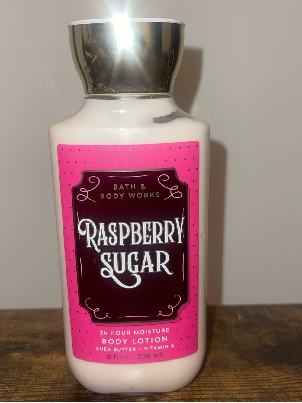 Bath & Body Works Raspberry Sugar 24hr Moisture Shea Lotion 8oz Holiday 2019